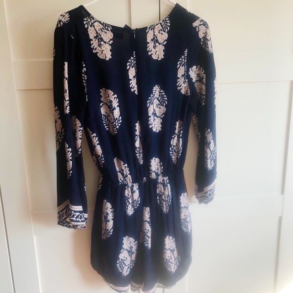 White Fox Boutique Playsuit - Picture 4 of 4